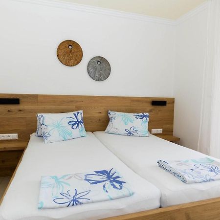 Apartmani Dea Crikvenica Eksteriør bilde
