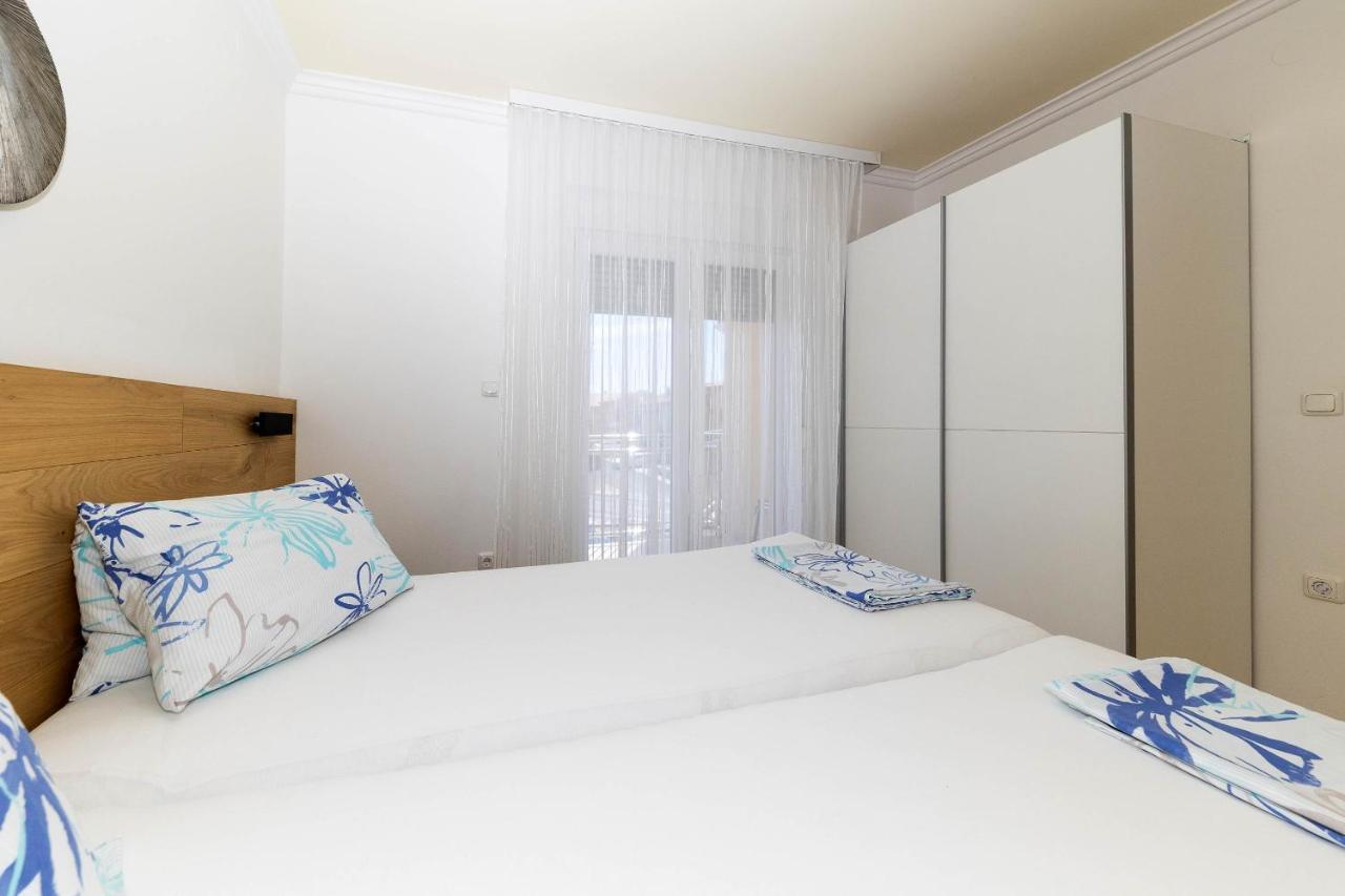 Apartmani Dea Crikvenica Eksteriør bilde