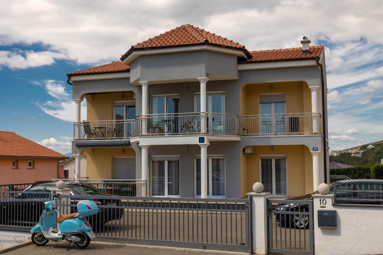 Apartmani Dea Crikvenica Eksteriør bilde