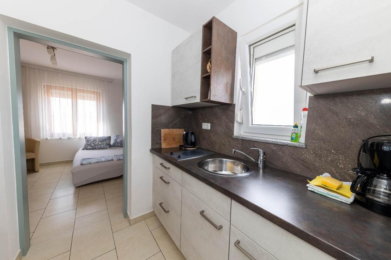 Apartmani Dea Crikvenica Eksteriør bilde