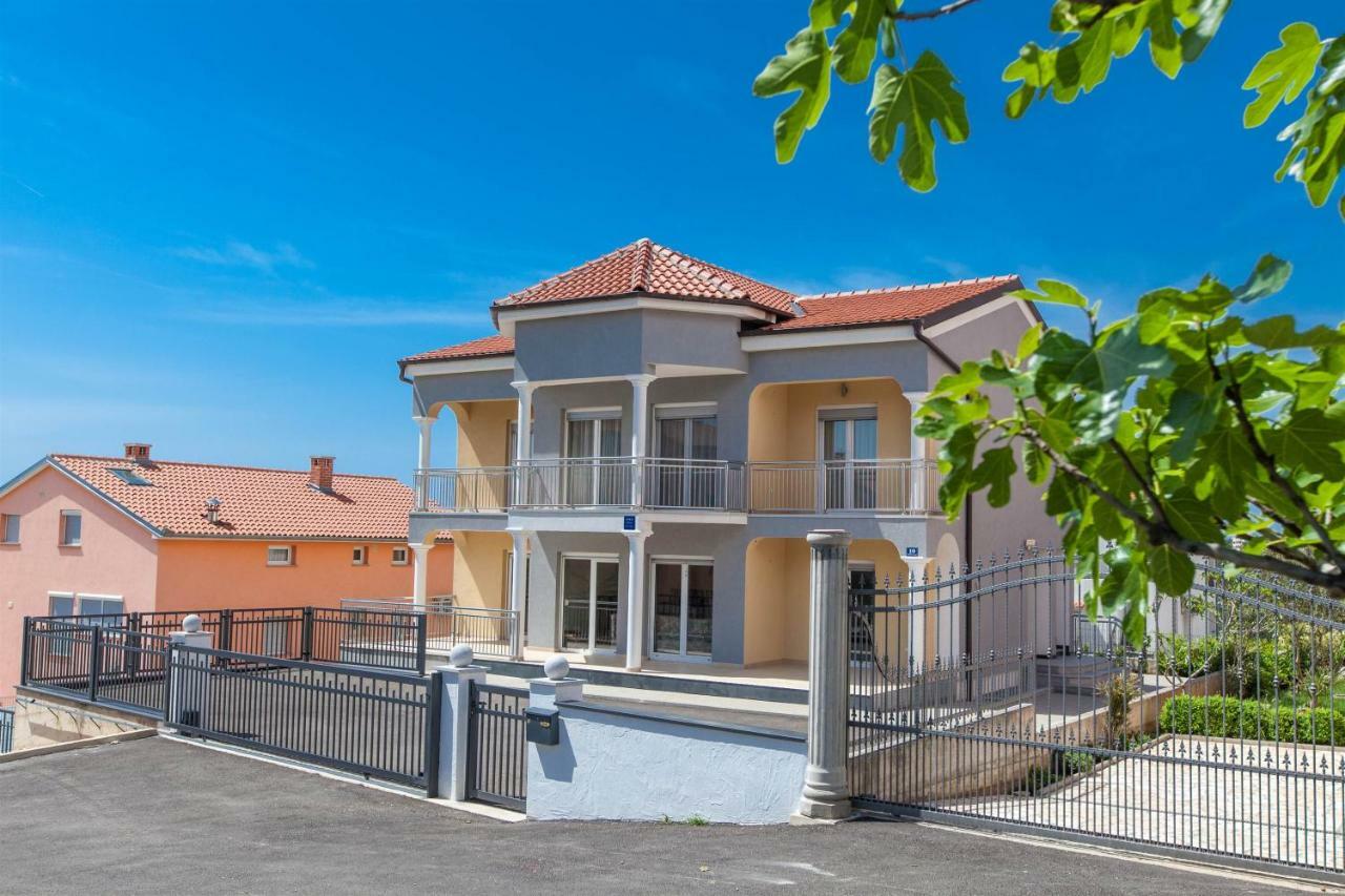 Apartmani Dea Crikvenica Eksteriør bilde