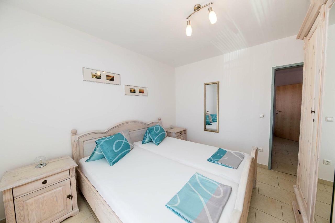 Apartmani Dea Crikvenica Eksteriør bilde