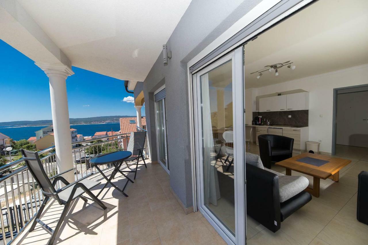 Apartmani Dea Crikvenica Eksteriør bilde