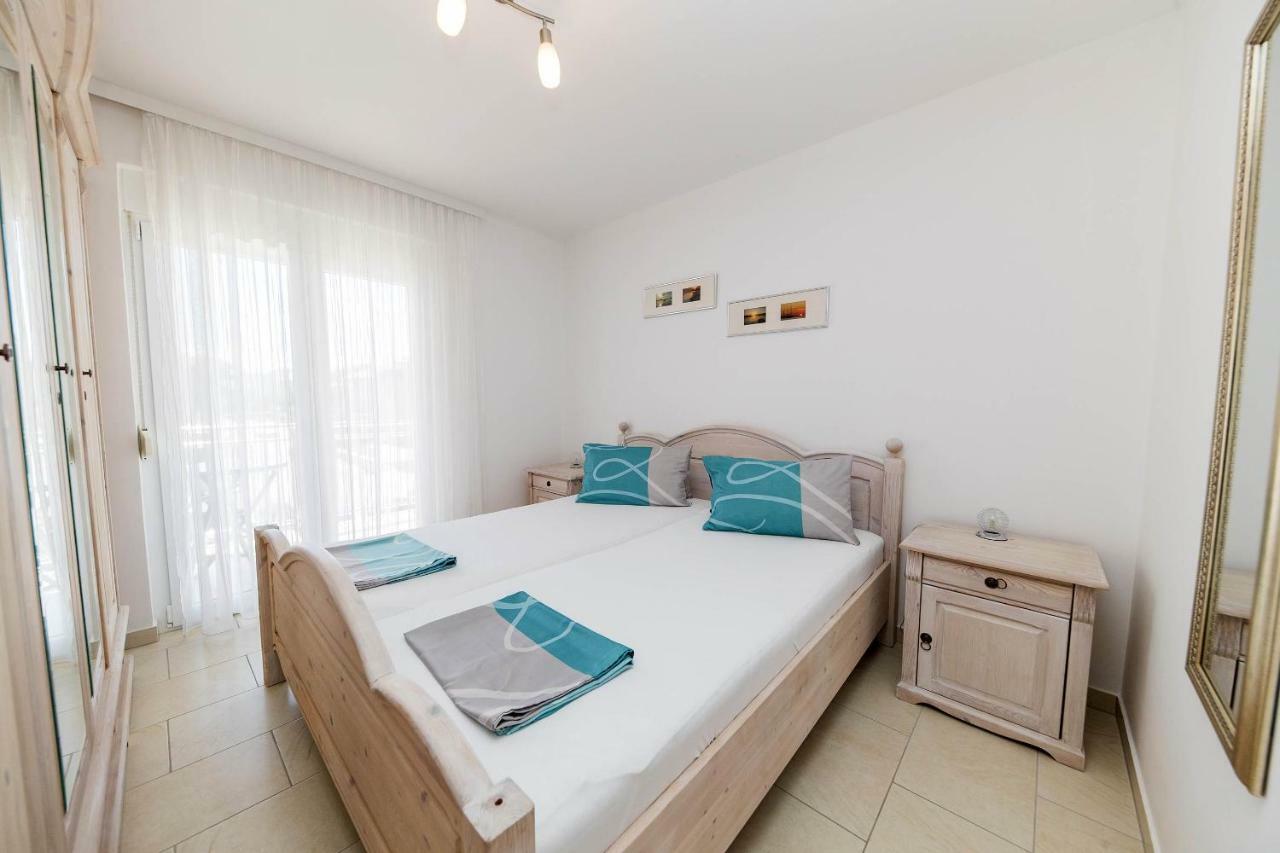 Apartmani Dea Crikvenica Eksteriør bilde